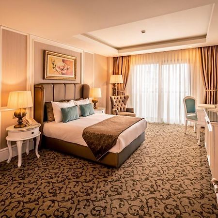 Vuni Palace Premium Hotel & Spa & Casino Beachfront Location ! Kyrenia (Northern Cyprus) Exterior foto