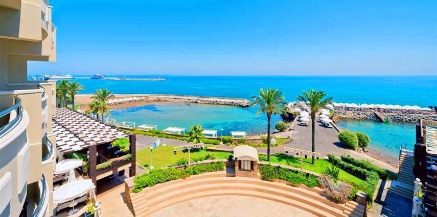 Vuni Palace Premium Hotel & Spa & Casino Beachfront Location ! Kyrenia (Northern Cyprus) Exterior foto