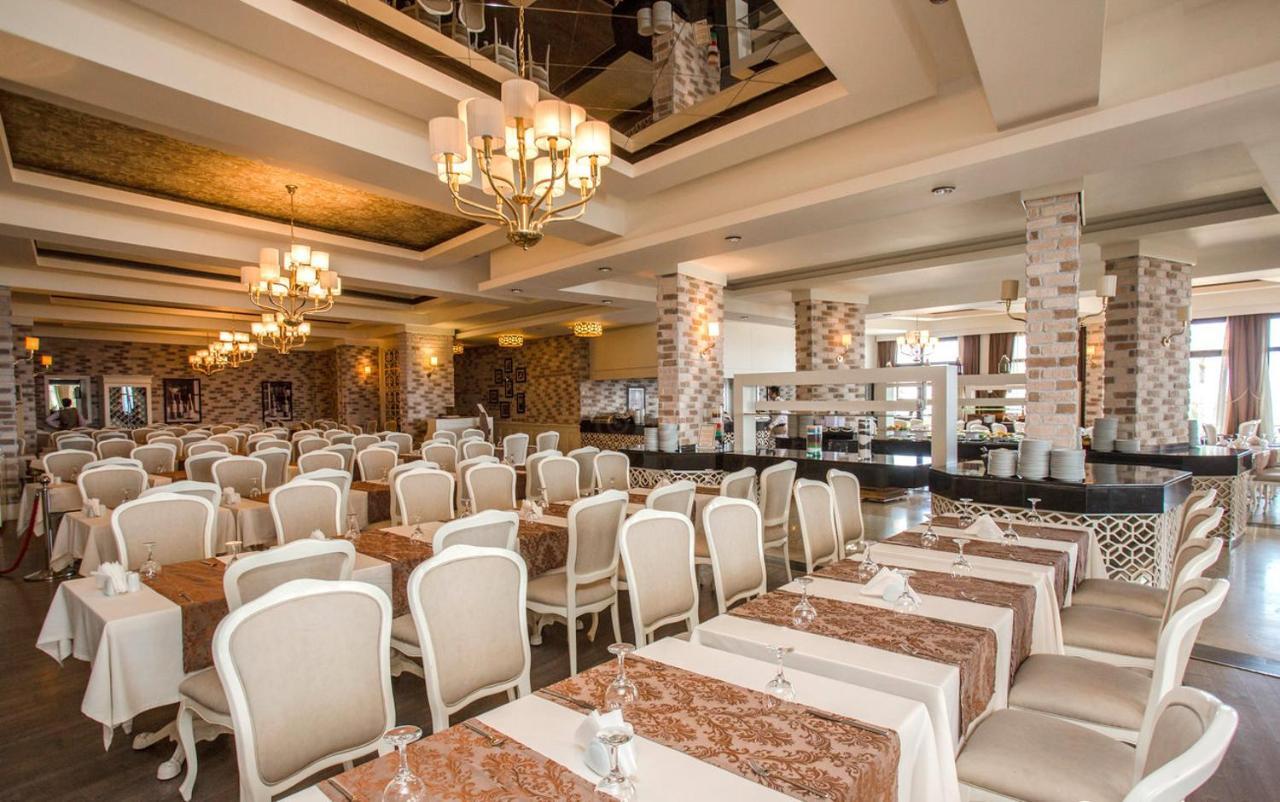 Vuni Palace Premium Hotel & Spa & Casino Beachfront Location ! Kyrenia (Northern Cyprus) Exterior foto