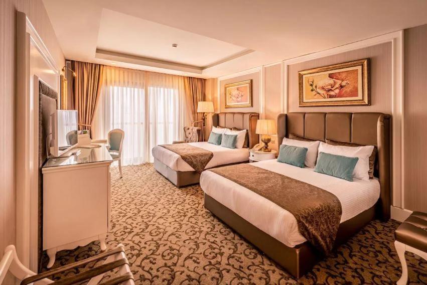 Vuni Palace Premium Hotel & Spa & Casino Beachfront Location ! Kyrenia (Northern Cyprus) Exterior foto